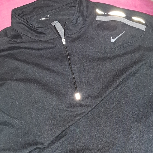 Nike Black Quarter-Zip Top with Silver Accents Drifit - Picture 1 of 3
